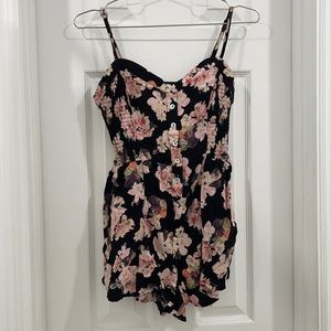 Forever 21 Floral Romper crisscross back size M